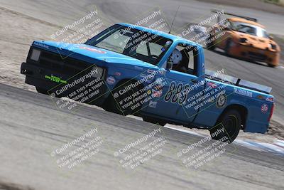 media/Sep-27-2025-24 Hours of Lemons (Sat) [[04fd3ac4ac]]/1pm (Off Ramp)/